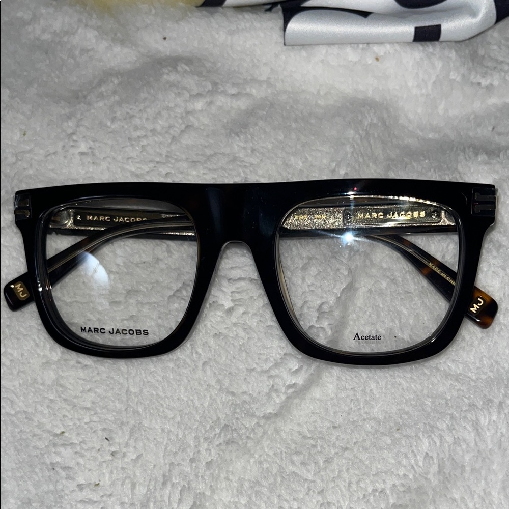 Marc Jacobs Tortoise Glasses - Picture 2 of 8